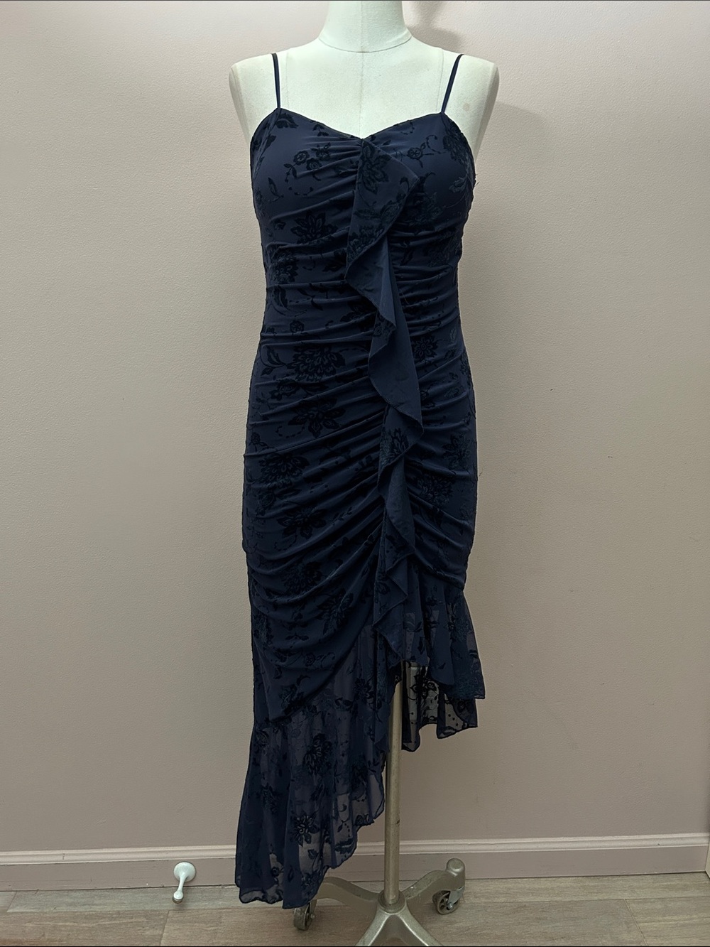 City Studio Navy Floral Ruched High-Low Slip Dress Y2K Ruffle skirt curve hugger